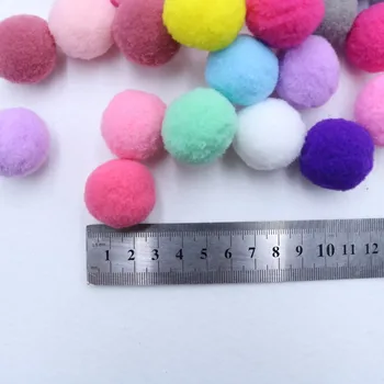 En-gros Multicolor Pompom 30mm 40pcs Moale Pompones Pufos de Plus Meserii DIY Pom Poms Minge de ghem de Blană de Decor Acasă Consumabile de Cusut 1